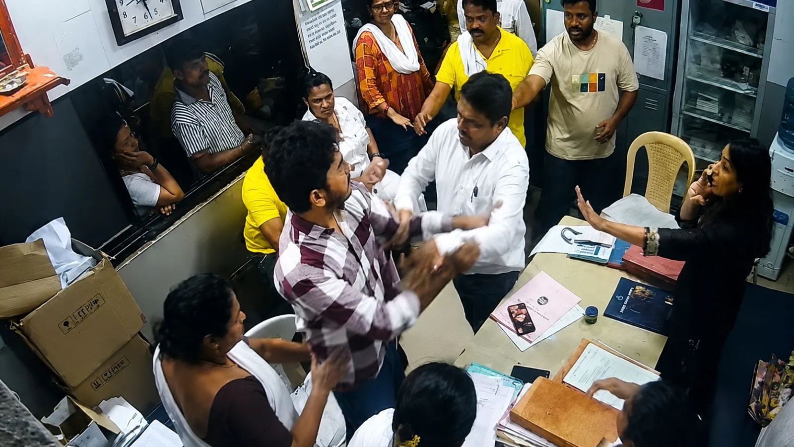 ‘Was helping citizens, had no grudge against doctor’: Shiv Sena corporator seeks bail