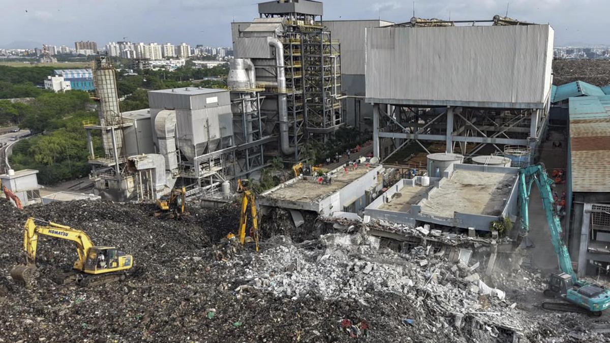 Pune building collapse: FIR against two officials of private company for negligence, safety lapses