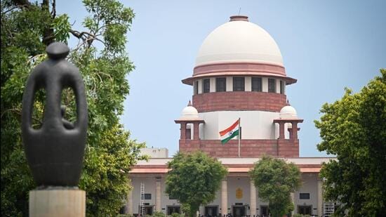 No murder, affair proof: SC clears woman of killing husband after 19 years