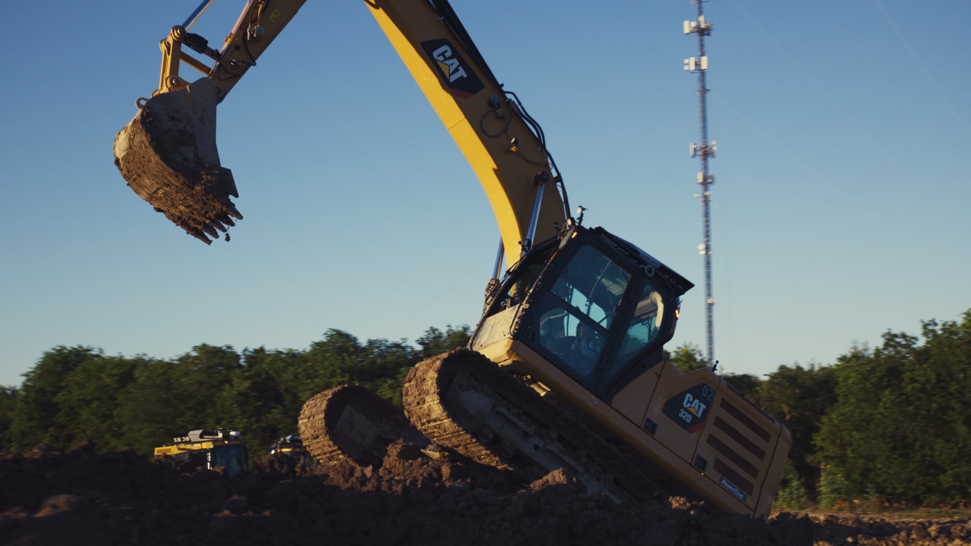 SpaceX alumni building remote-controlled construction equipment land $115 million fund round
