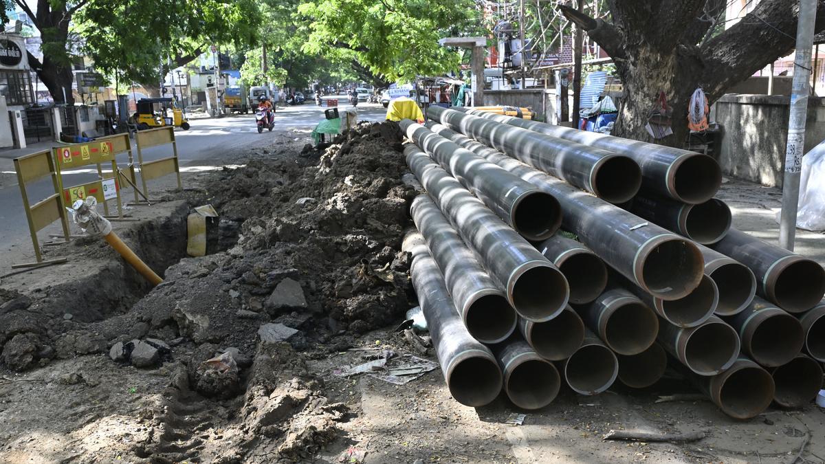 Leak in gas pipeline during roadwork in Kerala capital sparks panic