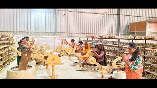 AI, modern design tools set to reshape Prayagraj’s pottery tradition