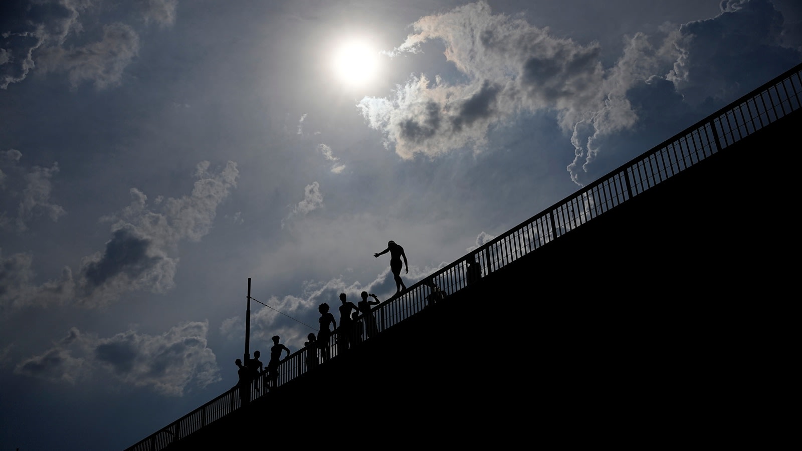 NYC heatwave: Why is New York opening hundreds of cooling centres?