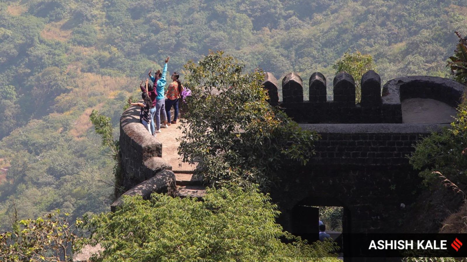 Poster saying ‘Muslims not allowed’ appear at Sinhagad fort entrance, Forest dept removes it