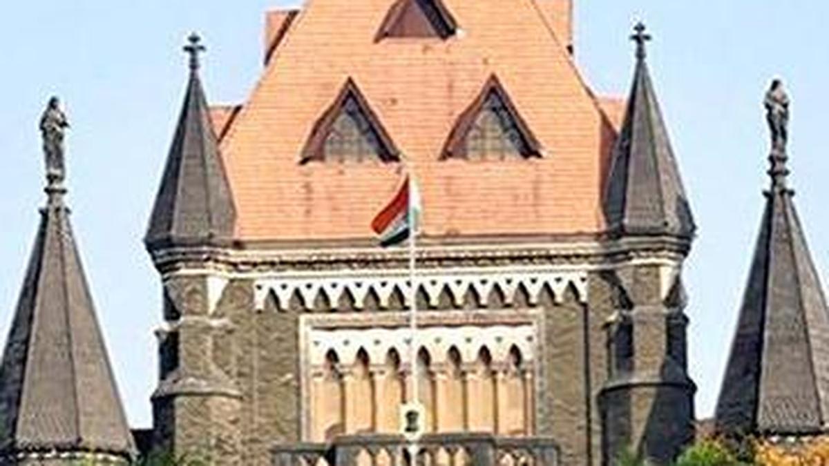 Police’s illegal entry into woman's bedroom amounts to violation of privacy: Bombay Hign Court
