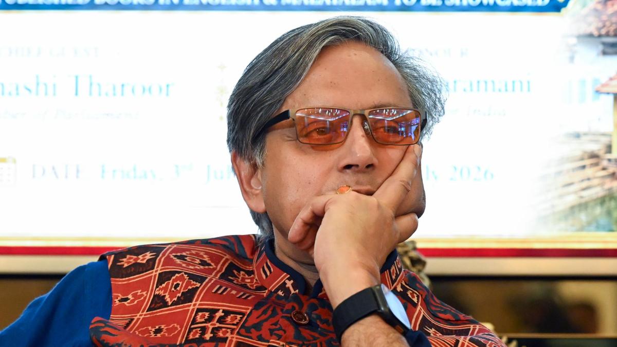 Jantar Mantar protest: Tharoor appeals to Wangchuk to end fast, urges govt to initiate dialogue