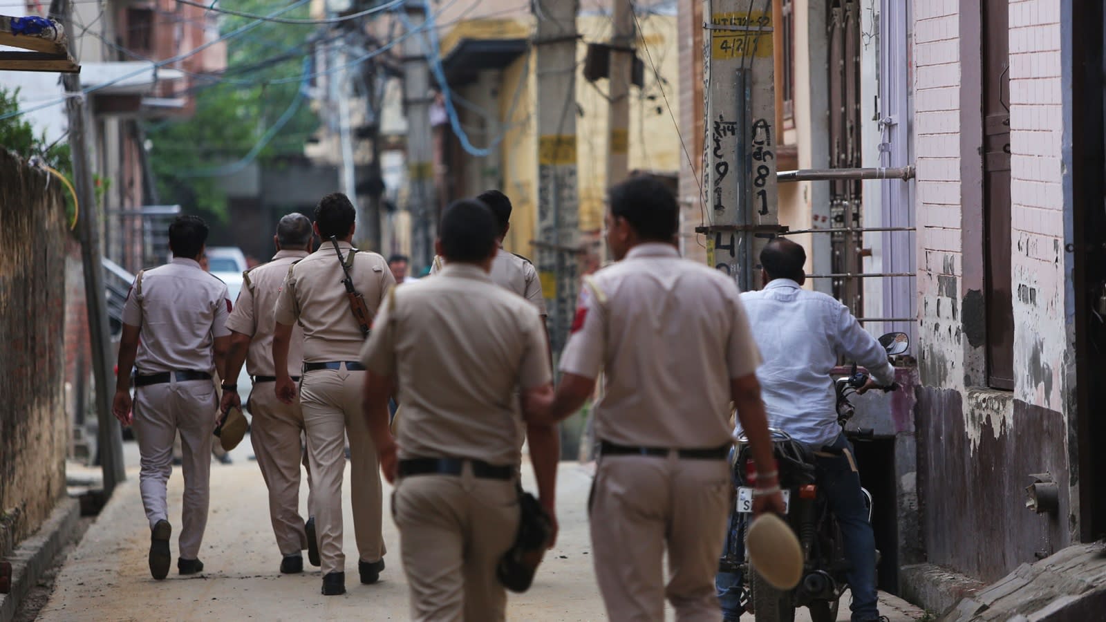 Drunken brawl, police booth, and a death by bleeding: A Ghaziabad shocker