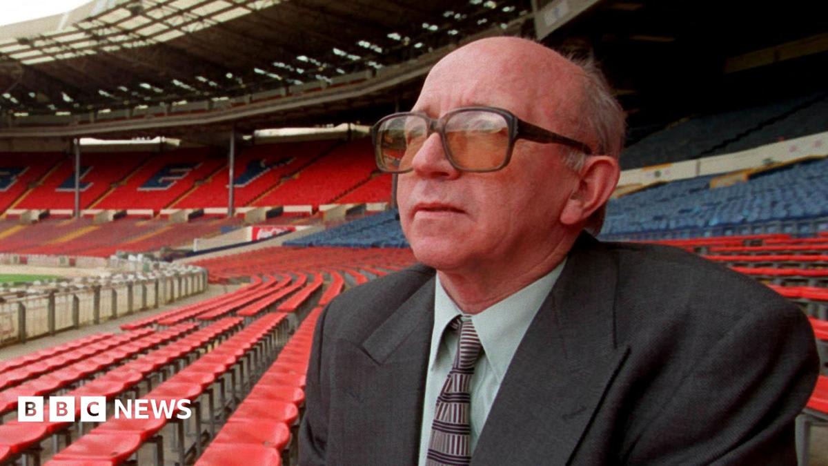Headers caused brain disease in 1966 World Cup winner Nobby Stiles, coroner finds