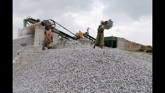 Punjab bets on crusher mining to boost revenue