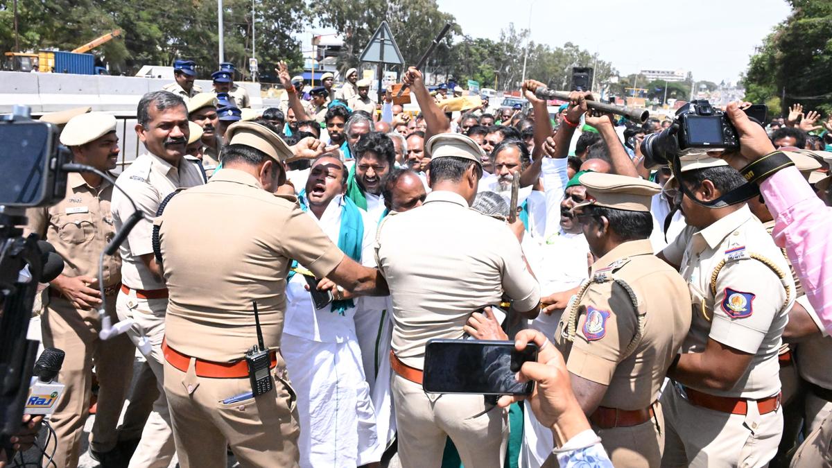 Cauvery is not a flood discharge channel for Karnataka to open at will, say Tamil Nadu farmers