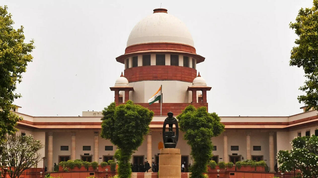 'Stressful for students': SC tells Centre not to introduce 3rd language in Class 9