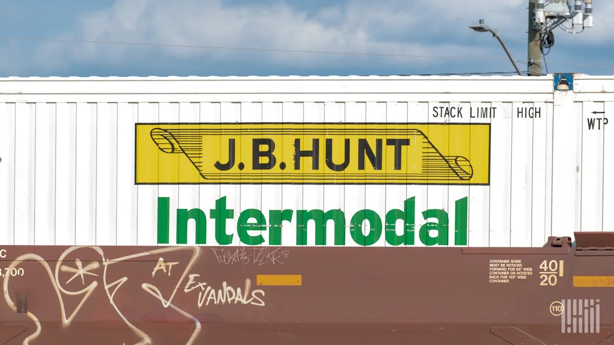 ‘Massive opportunities’ for J.B. Hunt in intermodal shift