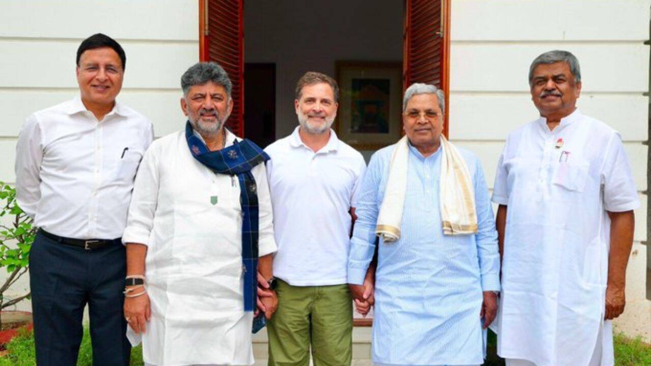 'Cabinet expansion very soon': Cong hints at Karnataka reshuffle after Rahul-DKS meeting