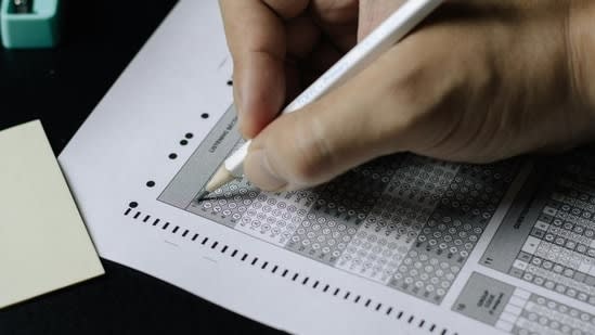NTA releases final NEET UG 2026 answer key; drops one Physics question, awards bonus marks