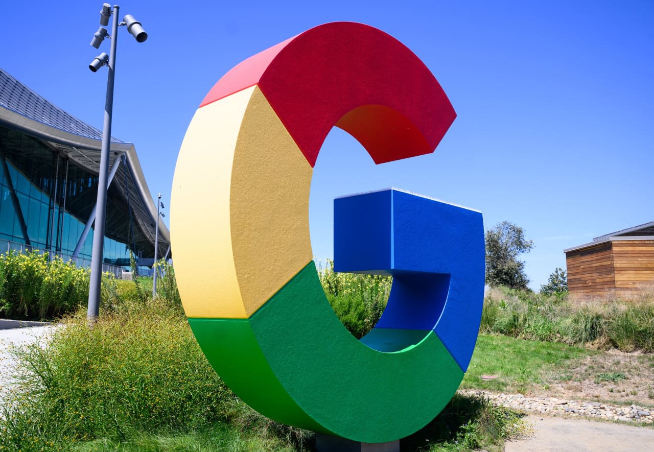 Alphabet’s stock falls as Gemini delays suggest Google is struggling to keep up in the AI race