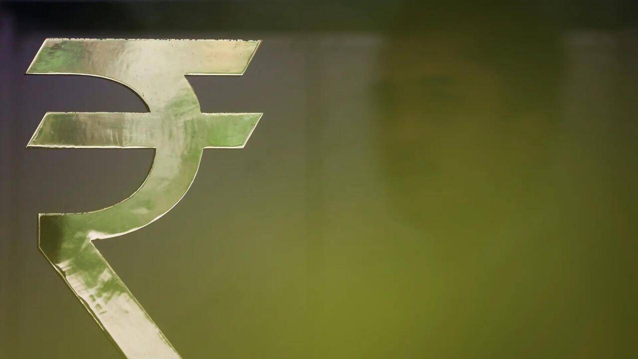 Rupee rises 14 paise in early trade as Dalal Street cheers; oil adds limited gains