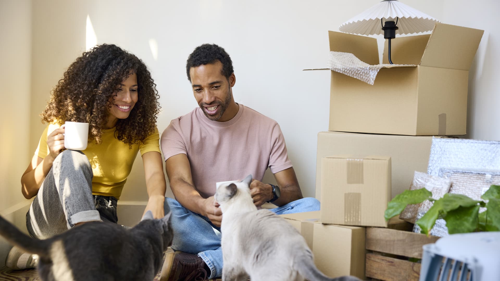 Homebuyer affordability slipped for fifth straight month, real estate index shows