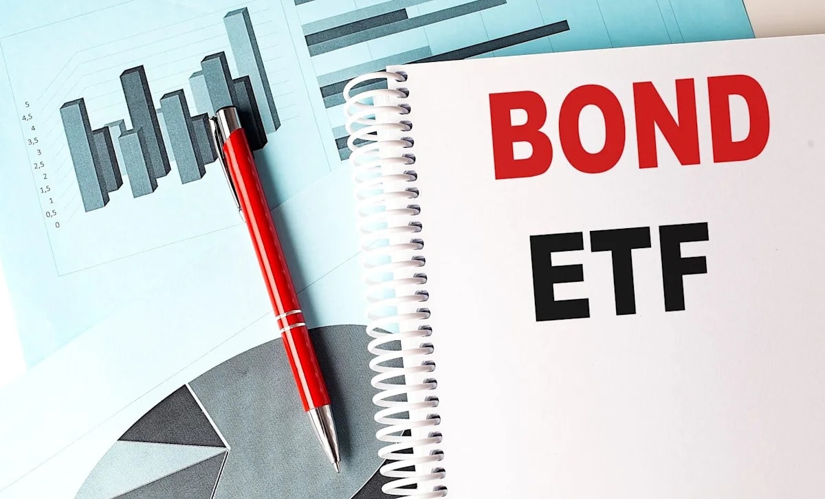 Tired of 4% Money Markets? This ‘Scary-Sounding’ Bond Fund Pays Nearly Double