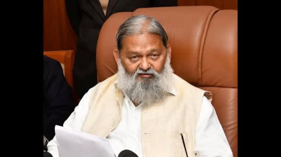 Haryana: Saini, Vij supporters face off at railway event