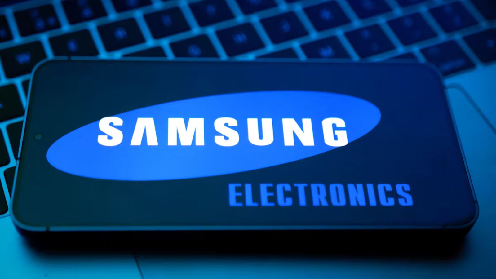 Samsung cuts US jobs, offers relocations ahead of HQ move