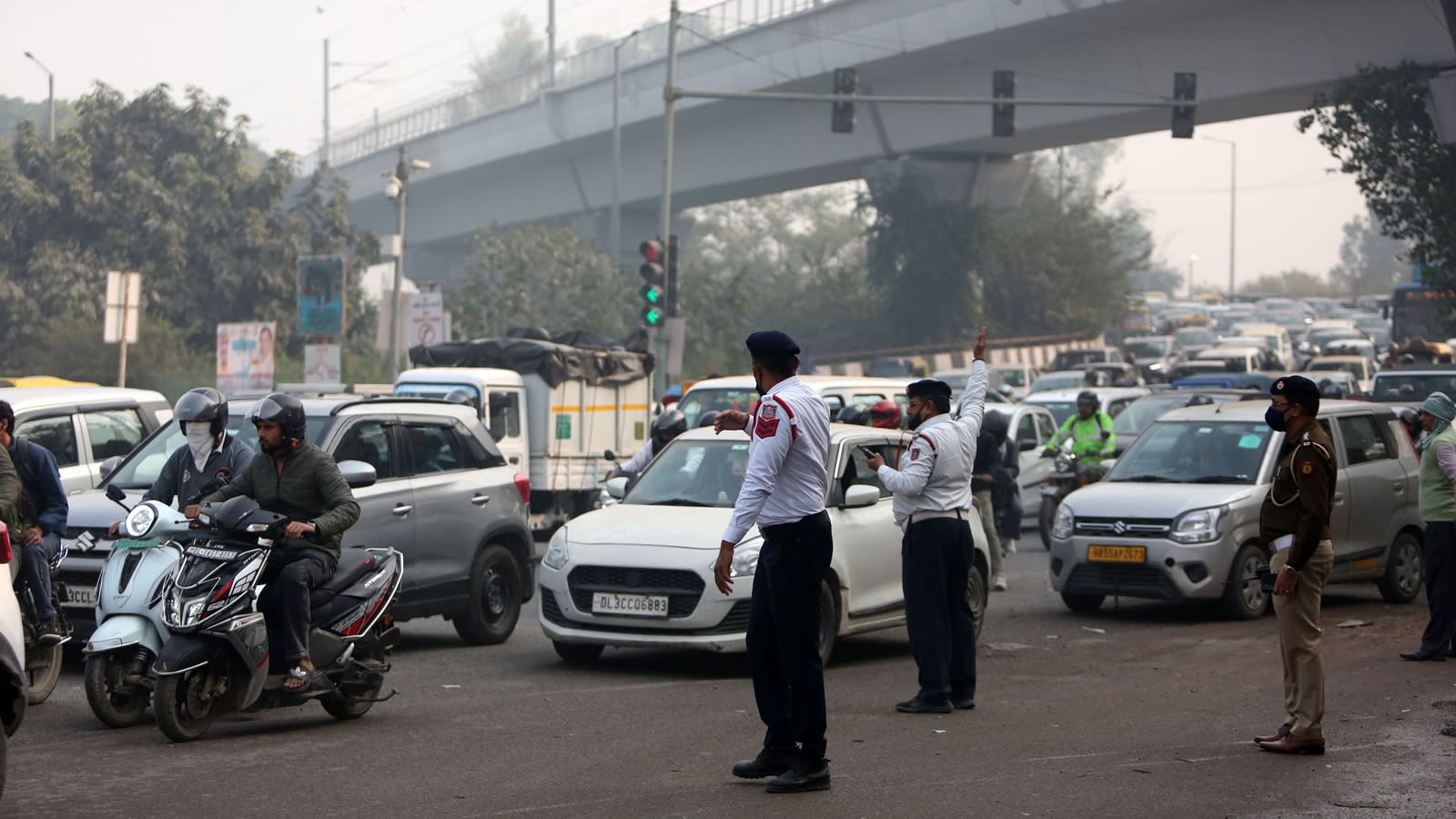 Delhi Traffic advisory: Avoid these roads near Parliament tomorrow