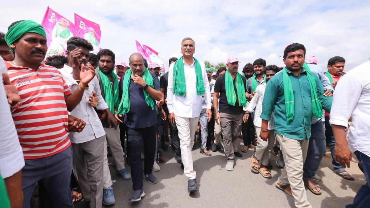 Revanth creating drought by not lifting Godavari waters: Harish