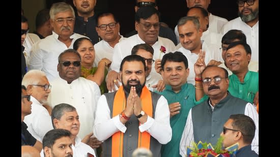 Govt tables addl budget of over  ₹87,383 cr in House