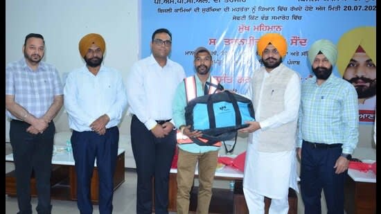 Ludhiana: PSPCL field staffers to get 10k safety tool kits