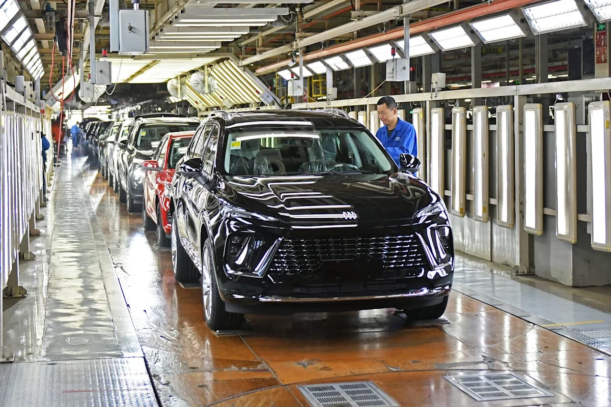 Why GM's memory chip guidance could help stabilize stocks like Micron and Sandisk