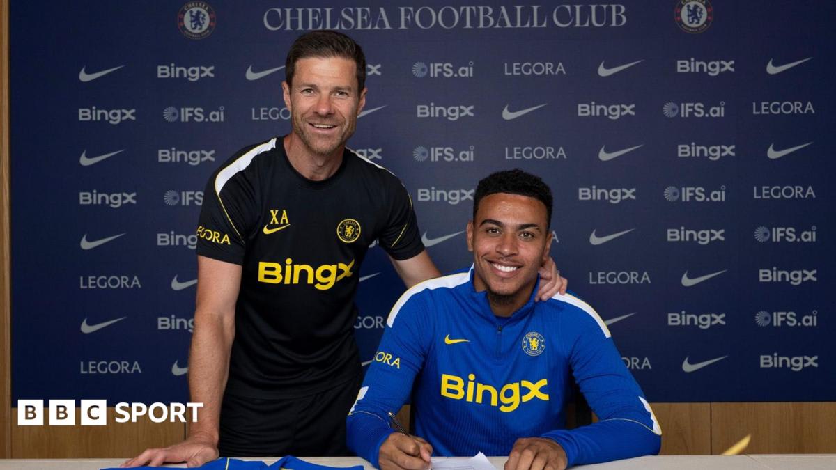 Chelsea sign Morgan Rogers for British record transfer fee of £117m