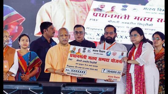 SP, Cong glorified foreign invaders, ignored Maharaja Suheldev: Yogi