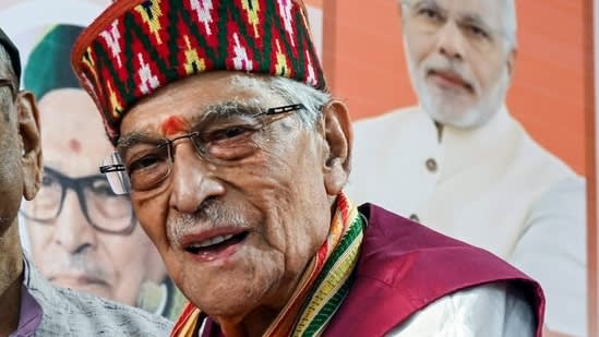 BJP veteran Murli Manohar Joshi condemns use of force on protesters: ‘Young girls brutally mishandled’