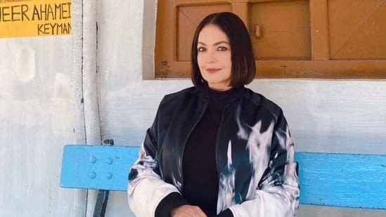 Pooja Bhatt slams Delhi University for telling students not to go to Jantar Mantar: Don't maintain conspiracy of silence