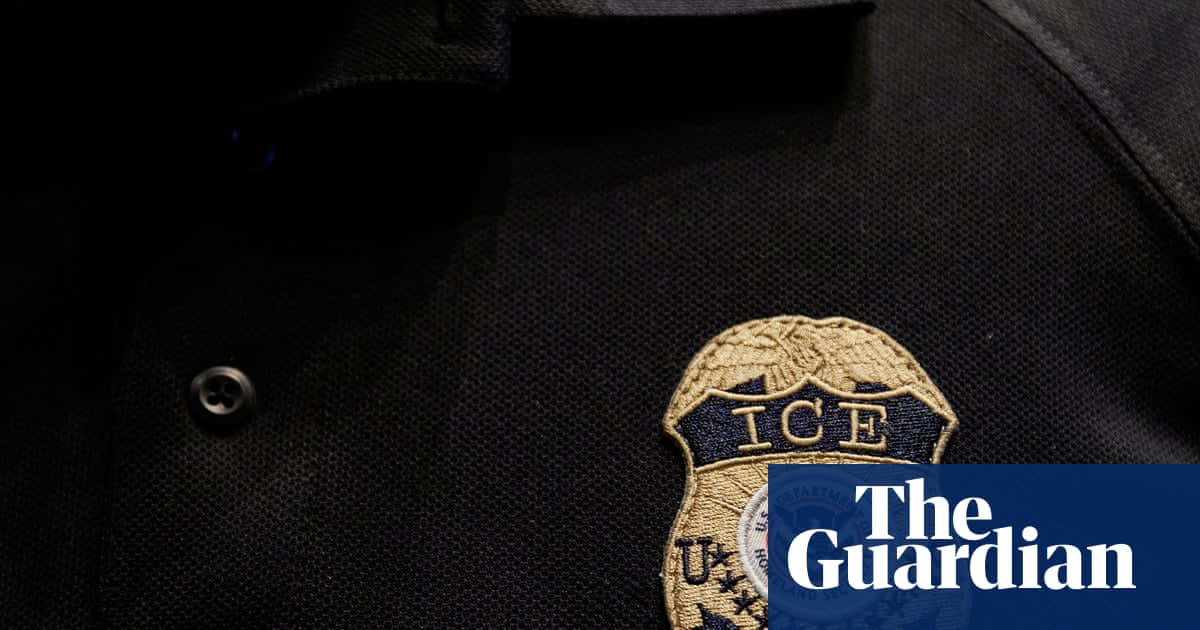 Canadian government urged to block data-sharing deal between Thomson Reuters and US ICE