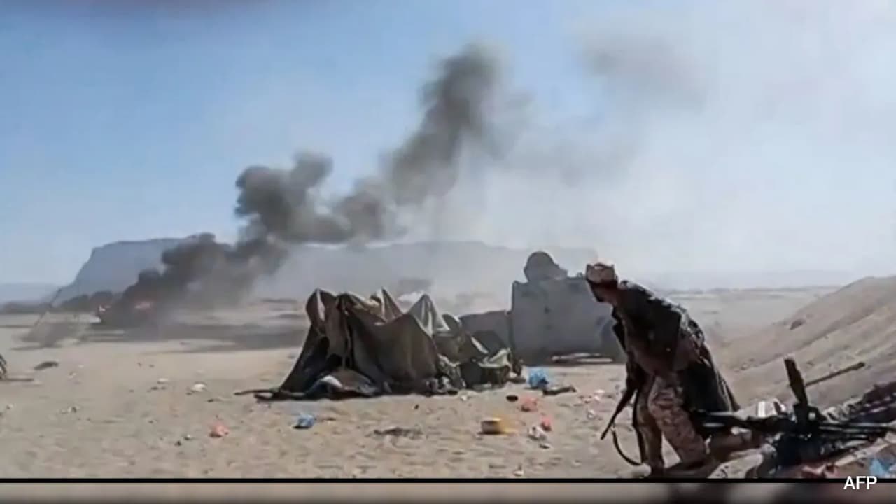 Saudi Strikes Houthi-Rebel-Controlled Hodeidah Province In Yemen