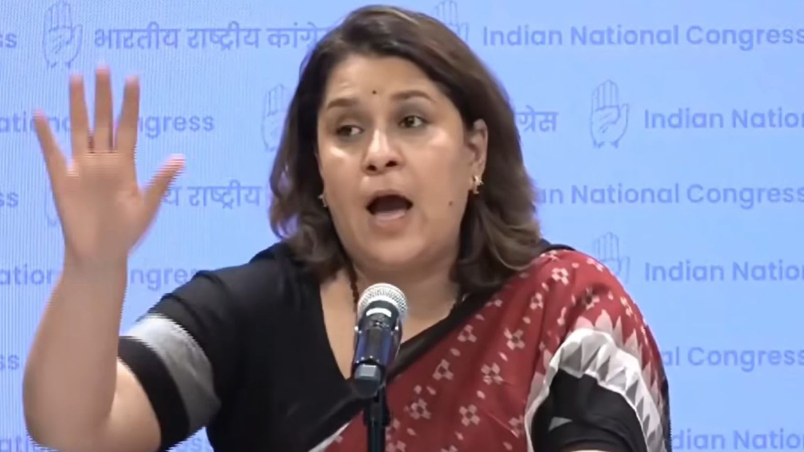 Delhi Confidential: Language No Bar