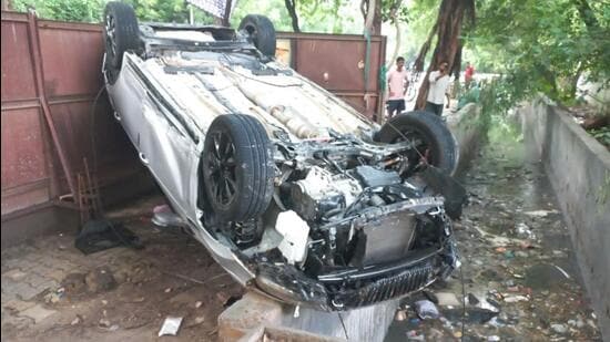 Army officer’s son, 20, dies in Delhi after car skids off road, falls in drain