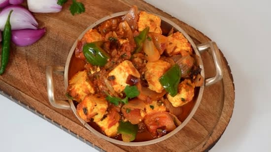 Chef Kunal Kapur shares hearty paneer shimla mirch recipe: See step-by-step preparation