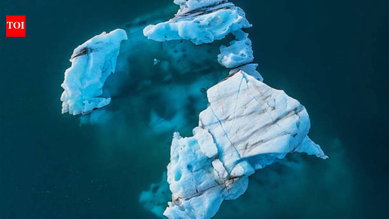 Scientists warn melting glaciers could create 50,000 new lakes