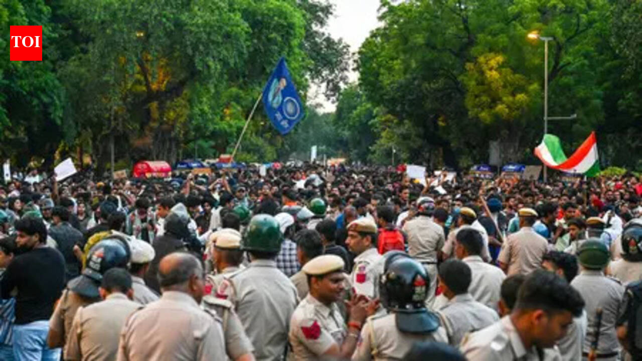 From Tamil Nadu to Jantar Mantar: 5 student movements that changed India's politics