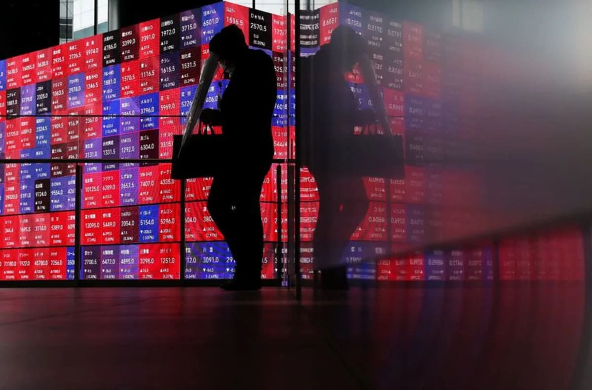 Stocks mixed, oil and Treasury yields drop on Iran-US pause
