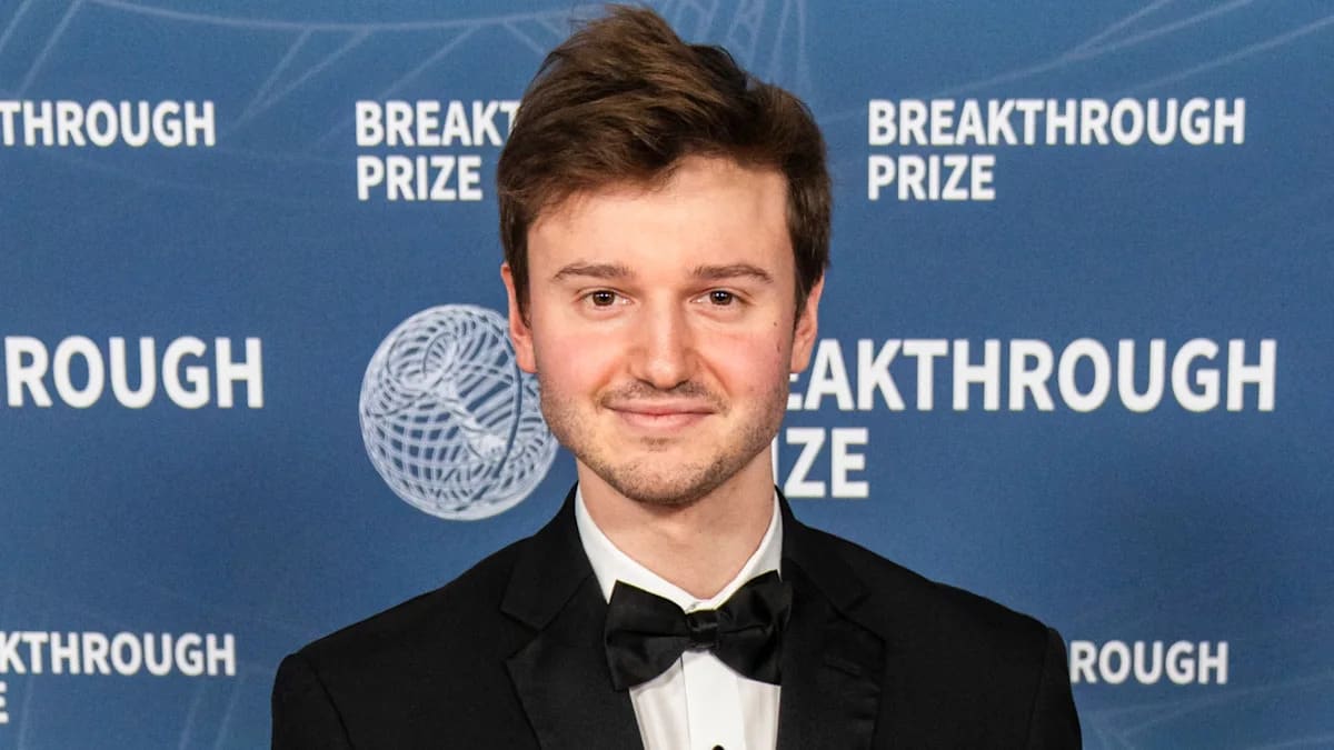 These 22-year-old billionaire Peter Thiel proteges pay professionals $2M a day to train the AI that could replace them