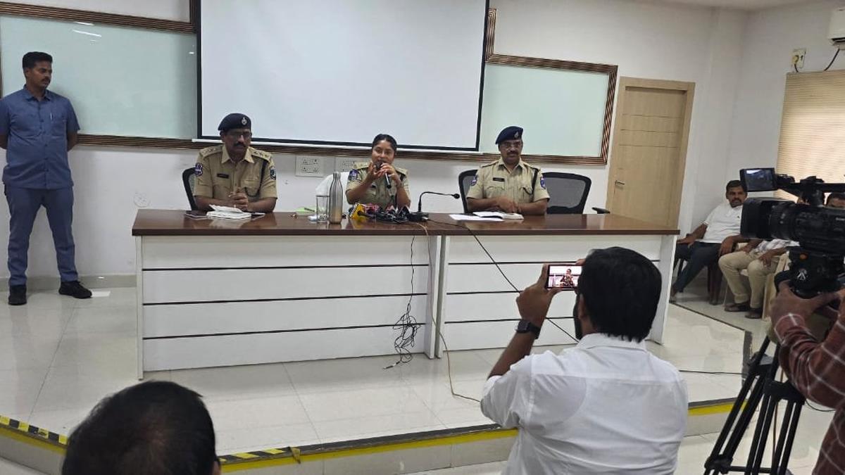 Drill exposes security lapses at Kukatpally hostels; police suggest security measures
