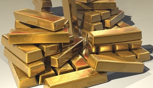 Couple ‘earning  ₹5 lakh a month, having  ₹70 lakh in gold’ feels they’re not rich