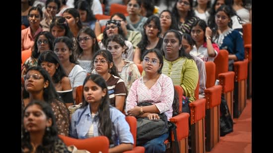 Delhi University’s first-year UG batch commences