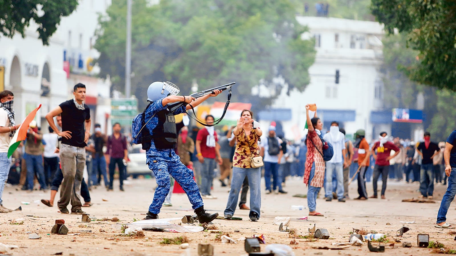 Supreme Court clarifies: States can withdraw cases against paper leak protesters