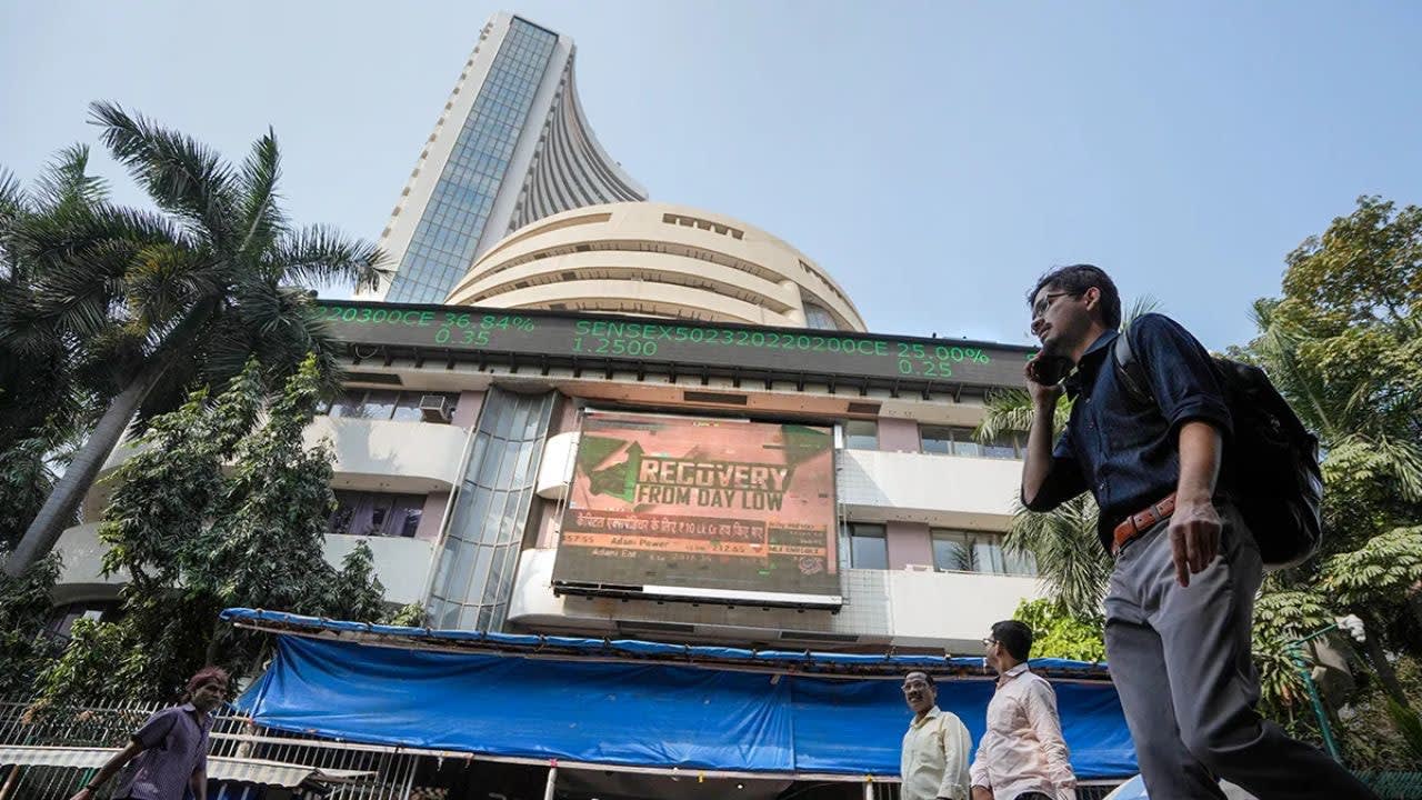 Stock Market LIVE Updates, Sensex Today: Sensex Drops 350 Points Ahead Of RBI Policy Outcome