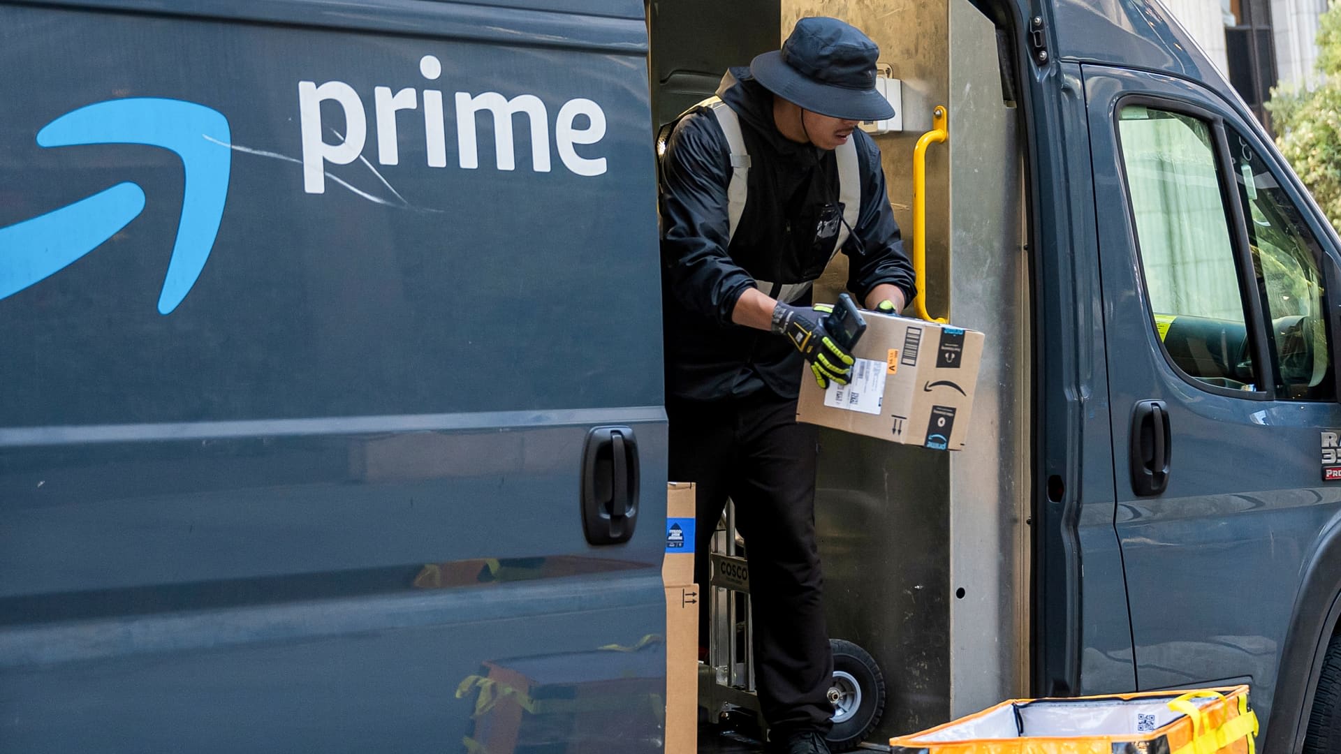 New Jersey sues Amazon on antitrust grounds, alleging it unlawfully wielded its power over delivery contractors