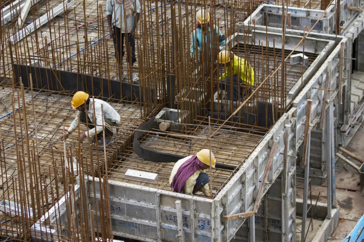 Vulcan Materials (VMC) vs. MLM and EXP: Can Its Aggregates Shift Keep Lifting Margins?
