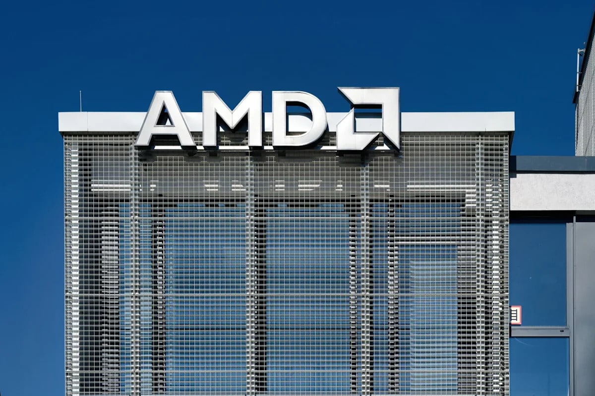 Advanced Micro Devices Dips on Lower FCF, But Short Put Plays Attract Value Investors